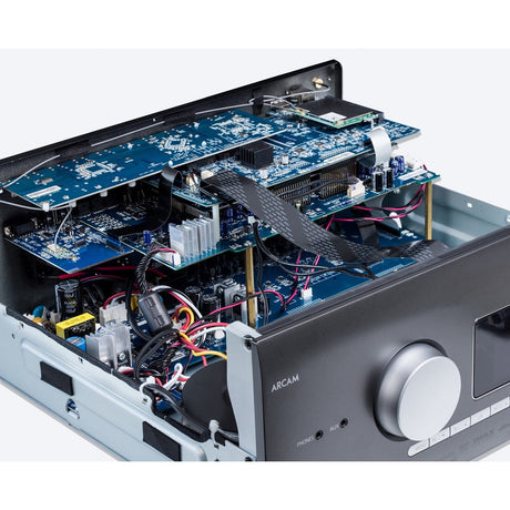 Arcam AVR21 házimozi erősítő - 4