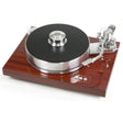 Pro-Ject Signature 10 analóg lemezjátszó, mahagóni színben.