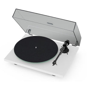Pro-Ject T1 EVO Phono lemezjátszó phono előfokkal Ortofon OM10 hangszedővel, fehér