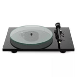 Pro-Ject T2 lemezjátszó Sumiko Rainier hangszedővel, fekete