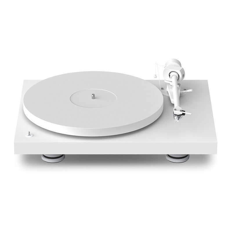 Pro-Ject Debut PRO B  lemezjátszó szimmetrikus XLR és RCA kimenettel, szatén fehér