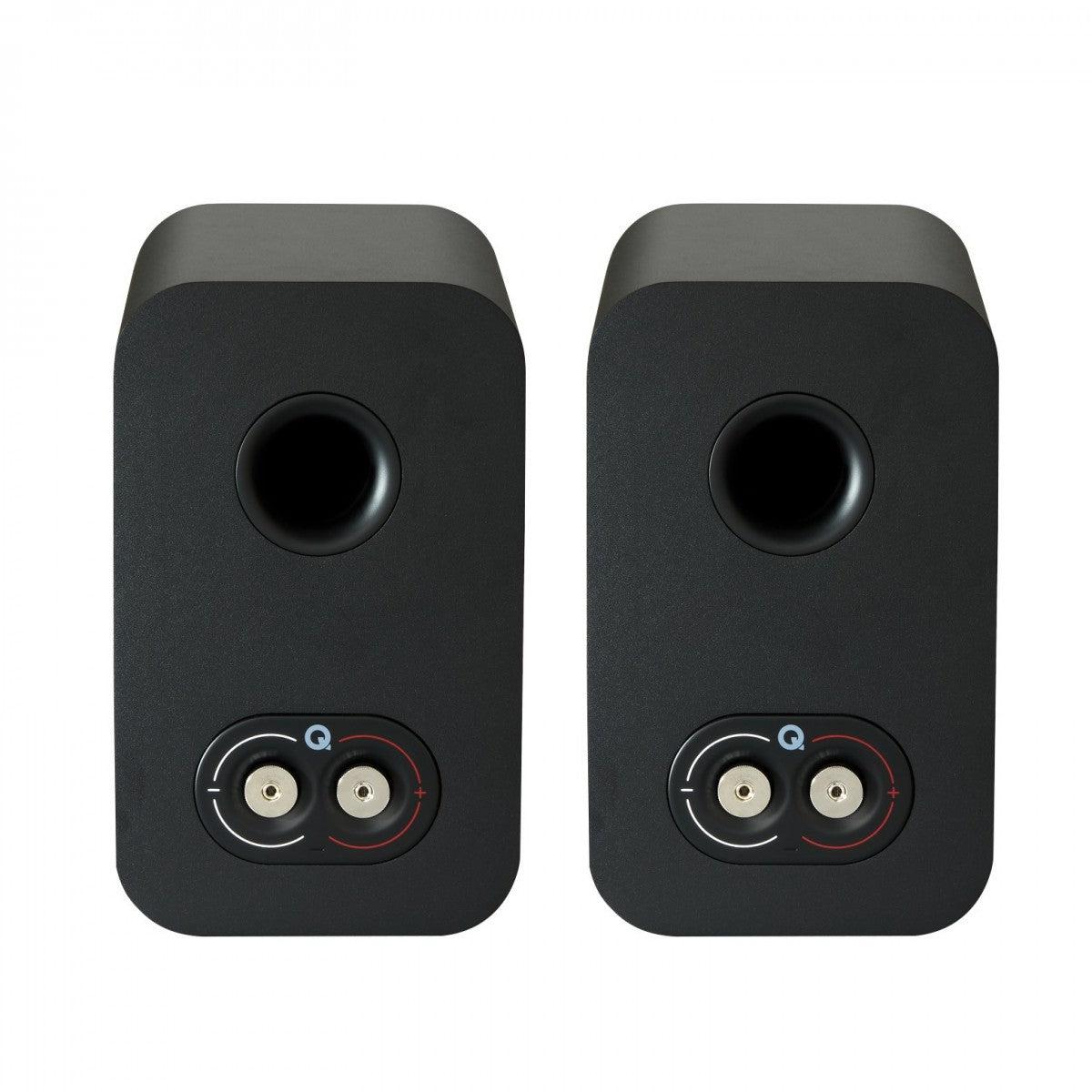 Q Acoustics QA 5010 állványos hangfal,szatén fekete